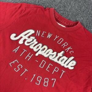 Vintage Y2K Aeropostale Embroidered Stitched Spell Out Logo T Shirt Red Size M